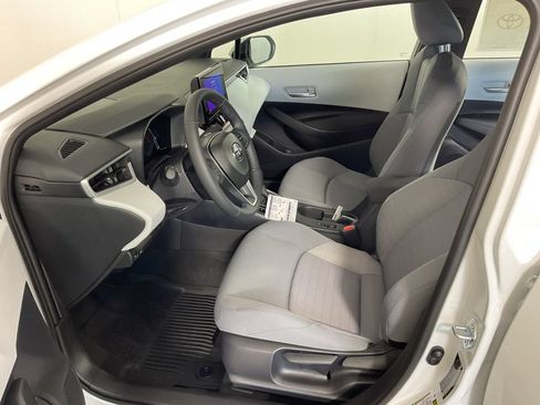 New 2026 Toyota Corolla SE FWD image 15