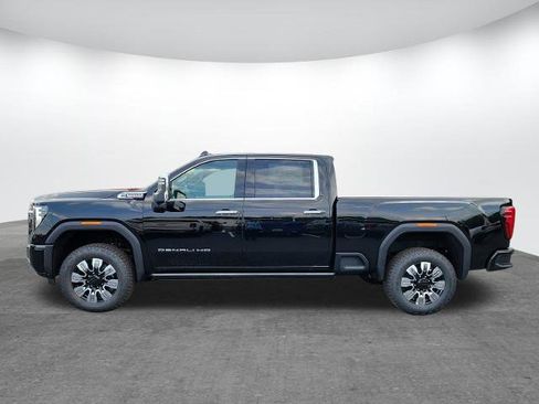 New 2026 GMC Sierra 2500 Denali w/ Denali Reserve Package image 4