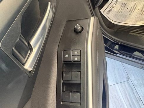 Used 2026 Toyota Highlander XLE AWD/4WD image 29
