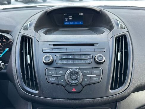 Used 2018 Ford Escape SE image 30