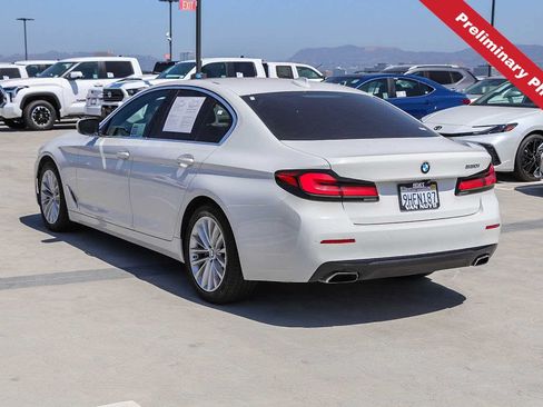 Used 2021 BMW 530i w/ Convenience Package RWD image 8