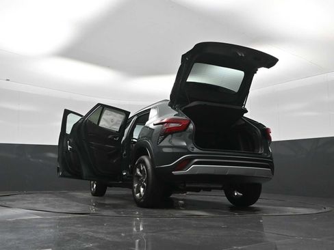 New 2026 Chevrolet Trax LT w/ Driver Confidence Package FWD image 31