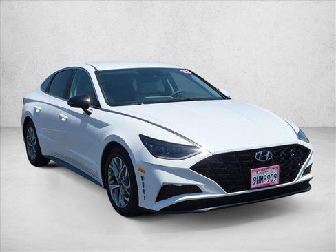 Used 2023 Hyundai Sonata SEL FWD image 3