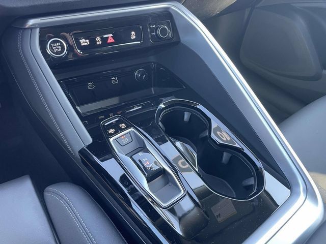 Used 2026 Audi Q5 Premium Plus AWD/4WD image 30