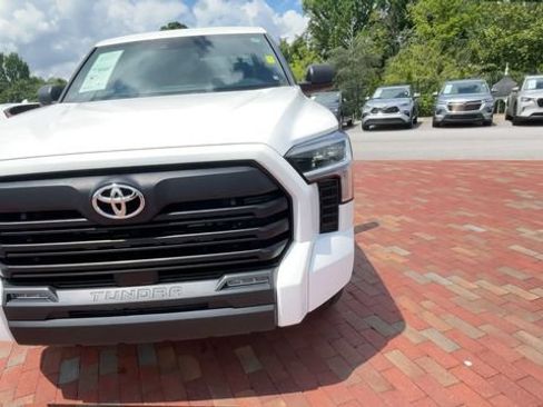Used 2025 Toyota Tundra SR5 AWD/4WD image 4