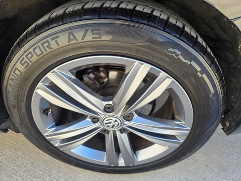 Used 2021 Volkswagen Jetta R-Line image 12