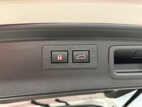Used 2021 Subaru Forester Premium w/ Popular Package #1 AWD/4WD image 22