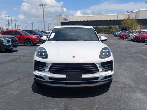 Used 2021 Porsche Macan AWD/4WD image 3