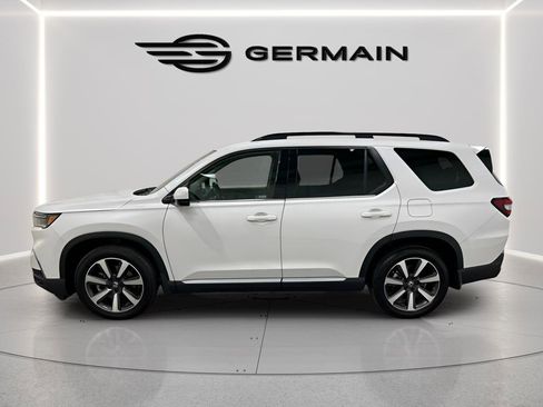 Certified 2023 Honda Pilot Touring image 5