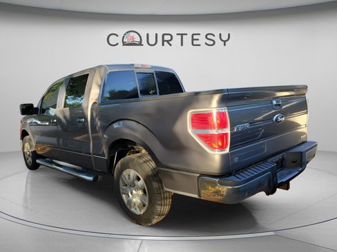 Used 2011 Ford F150 XLT w/ XLT Chrome Pkg RWD image 8