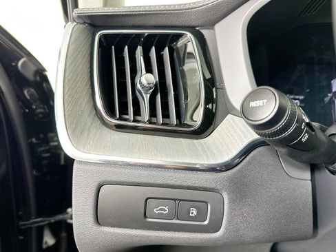 Used 2025 Volvo XC60 T8 Ultra w/ Protection Package Premier image 8