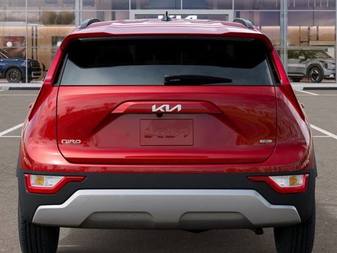 New 2025 Kia Niro EX image 13