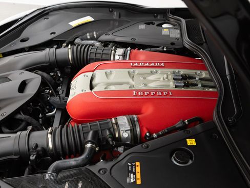 Certified 2021 Ferrari 812 GTS RWD image 95