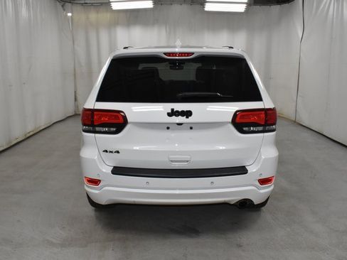 Used 2020 Jeep Grand Cherokee Altitude image 6