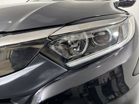 Used 2022 Honda HR-V EX image 30