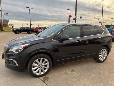 Used 2017 Buick Envision Premium image 2