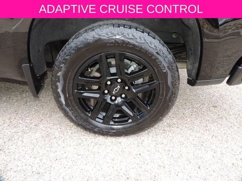 Used 2025 Chevrolet Silverado 1500 High Country w/ Midnight Edition AWD/4WD image 17