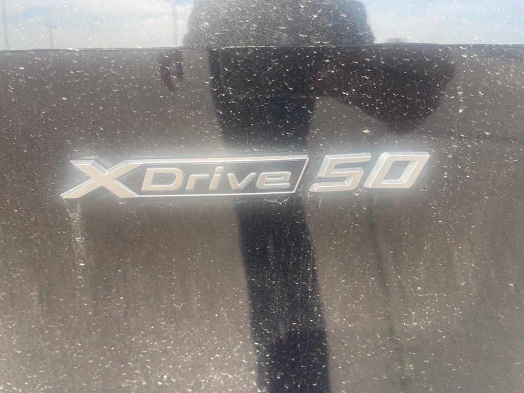 Used 2024 BMW iX xDrive50 w/ Sport Package AWD/4WD image 26