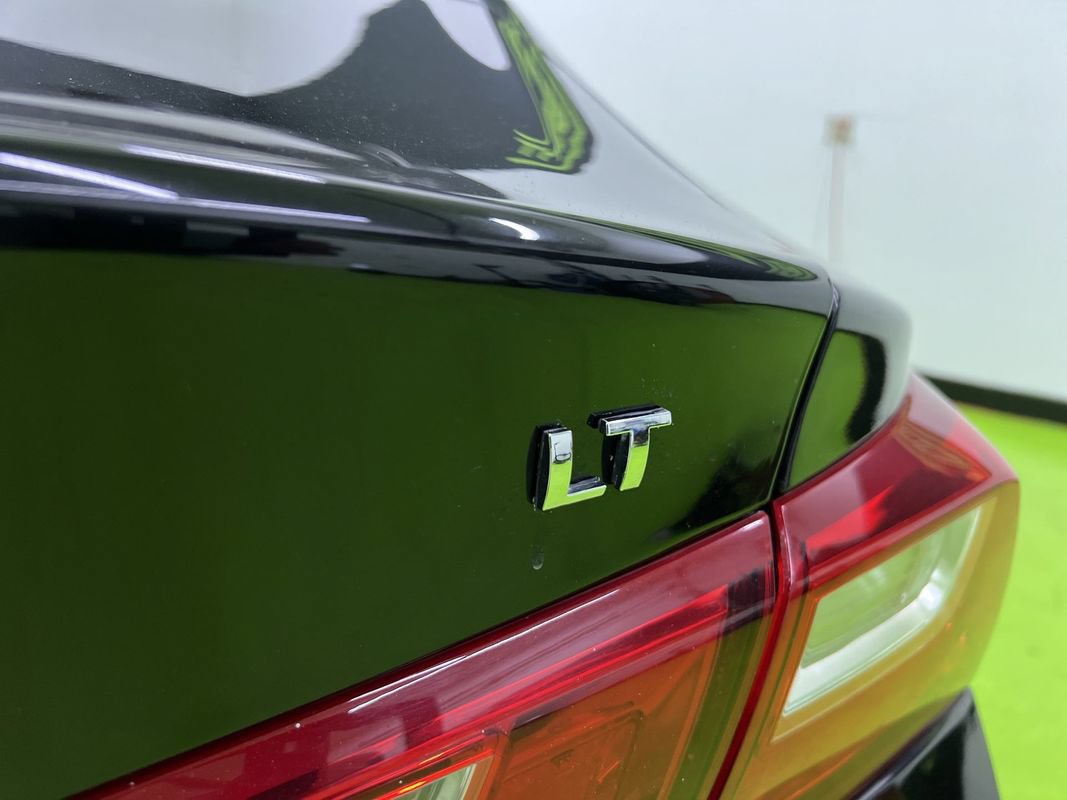 Used 2023 Chevrolet Malibu LT FWD image 14