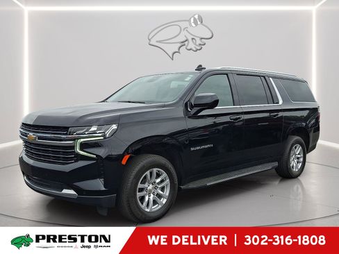 Used 2024 Chevrolet Suburban LT AWD/4WD image 1