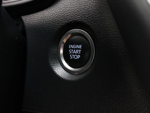 Used 2024 Toyota Corolla SE FWD image 17