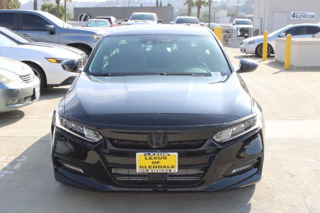 Used 2019 Honda Accord Sport image 2