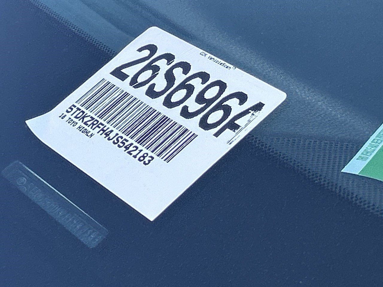 Used 2018 Toyota Highlander XLE FWD image 31