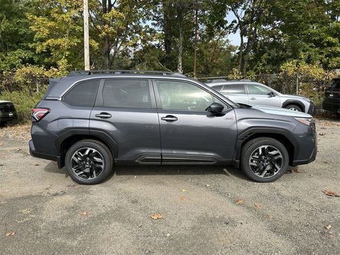 New 2025 Subaru Forester Limited image 9