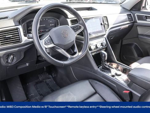 Certified 2023 Volkswagen Atlas SE image 5