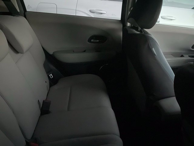 Used 2018 Honda HR-V EX image 6