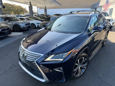 Used 2018 Lexus RX 350 FWD w/ Premium Package image 2