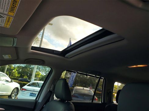 Used 2022 Honda Pilot Special Edition image 18