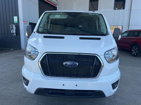 Used 2024 Ford Transit 350 XLT RWD image 3