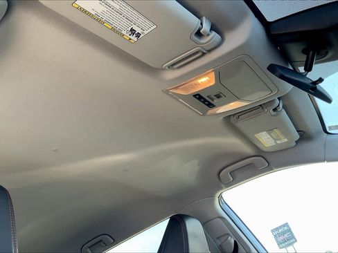 Used 2020 Toyota RAV4 Adventure image 13