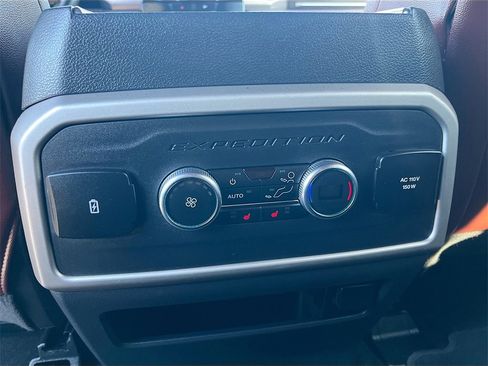 Used 2023 Ford Expedition Max Limited image 27