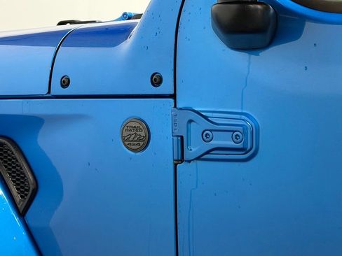 Used 2022 Jeep Wrangler Unlimited Sahara image 15