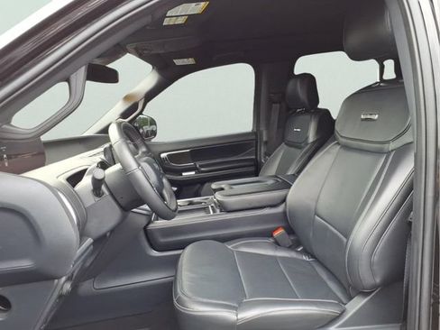 Used 2025 Ford Expedition Max Platinum w/ Stealth Appearance Package AWD/4WD image 17