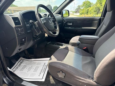 Used 2011 Chevrolet Colorado LT AWD/4WD image 15