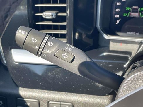 Used 2026 GMC Sierra 1500 SLT AWD/4WD image 24