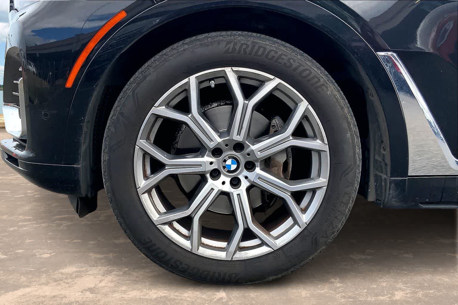 Used 2021 BMW X7 xDrive40i AWD/4WD image 8