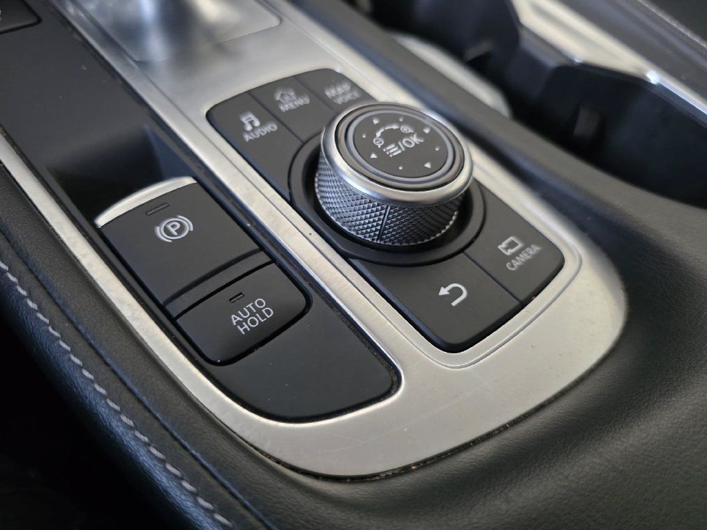 Used 2023 INFINITI QX60 Luxe w/ Cargo Package FWD image 25