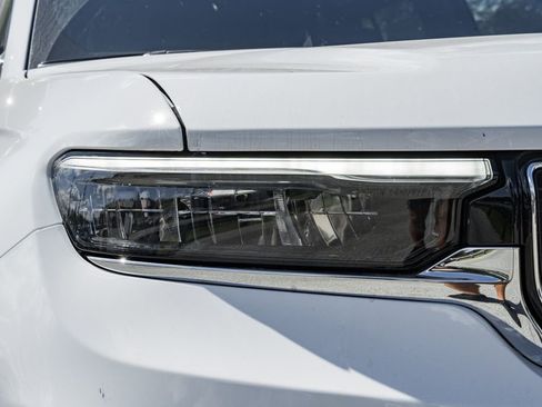 New 2025 Jeep Grand Cherokee Overland w/ Adv Protech Group III image 12