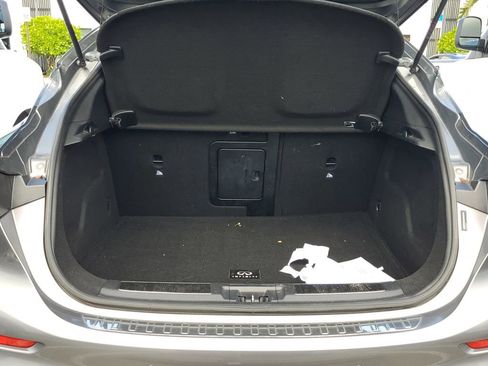 Used 2019 INFINITI QX30 Sport w/ Cargo Package image 10