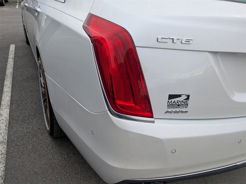 Used 2016 Cadillac CT6 Luxury image 7