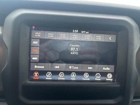 Used 2022 Jeep Wrangler Unlimited Sport image 22