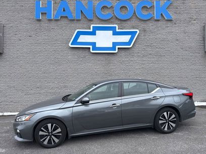 Used 2022 Nissan Altima 2.5 SV