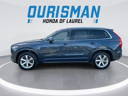 Used 2020 Volvo XC90 T8 Momentum image 5