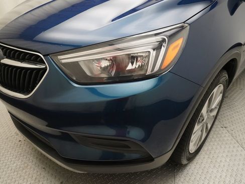 Used 2020 Buick Encore Preferred w/ Safety Package FWD image 22