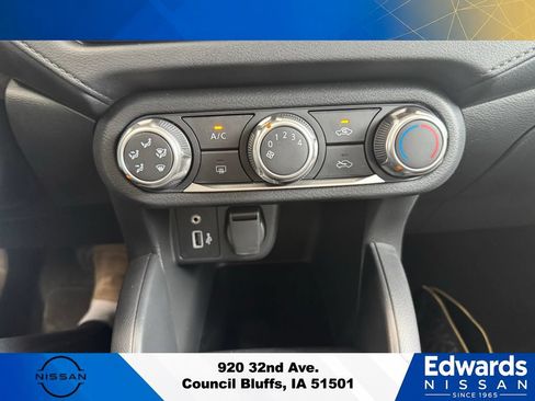 New 2025 Nissan Versa S w/ Trunk Package FWD image 24