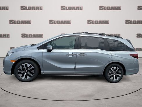 New 2026 Honda Odyssey EX-L image 2